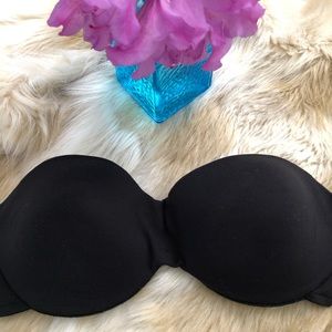 Black Strapless Bra